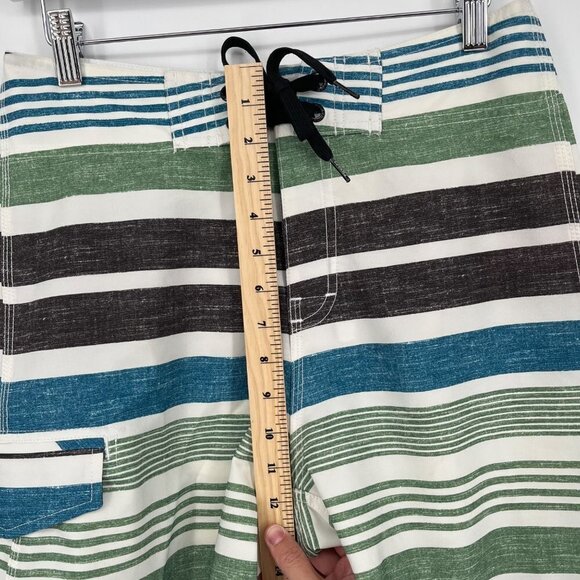 Ezekiel Mens Board Shorts Swim Trunks Size 28 Pocket Striped Blue Green White - Picture 10 of 12